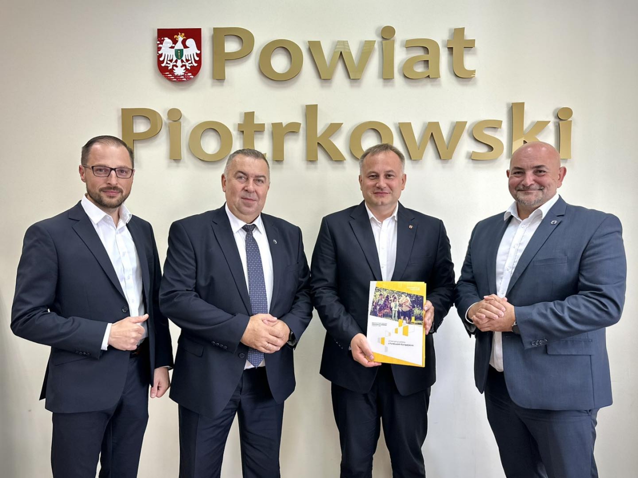 Przedstawiciele Województwa i Powiatu