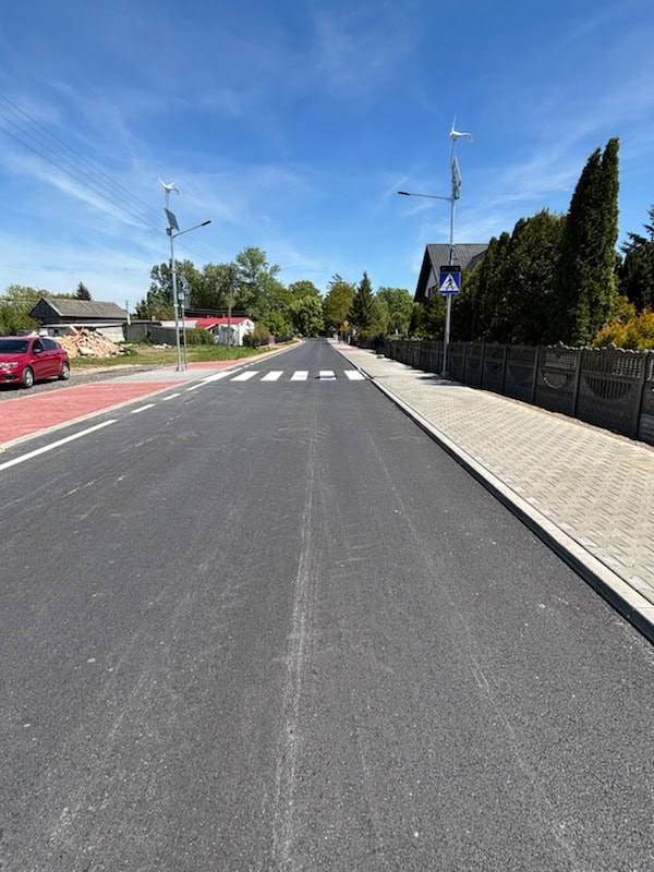 Bezpieczniej i nowocześniej w Zaborowie – Powiat Piotrkowski inwestuje w infrastrukturę drogową