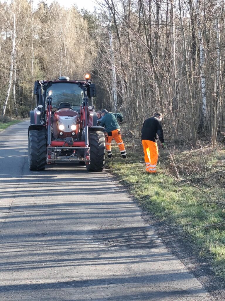 Nie czekają na lepszy moment – drogowcy już działają na drogach powiatowych