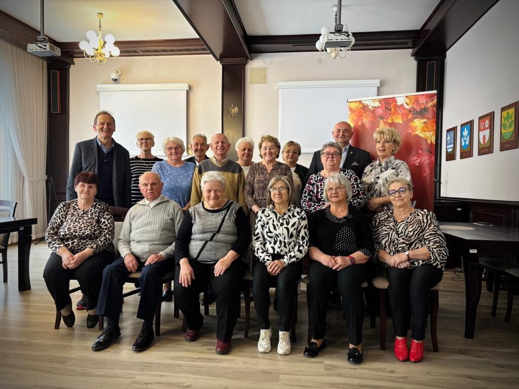 Rada Seniorów Powiatu Piotrkowskiego w rozszerzonym składzie